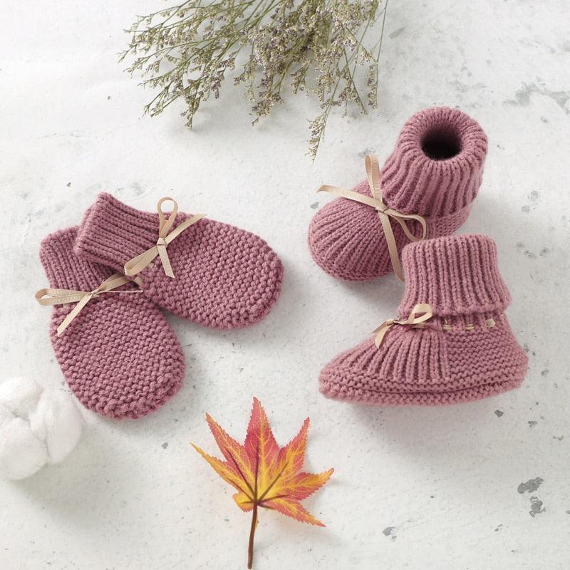 Baby Knitted Shoes & Mittens - Belle Baby