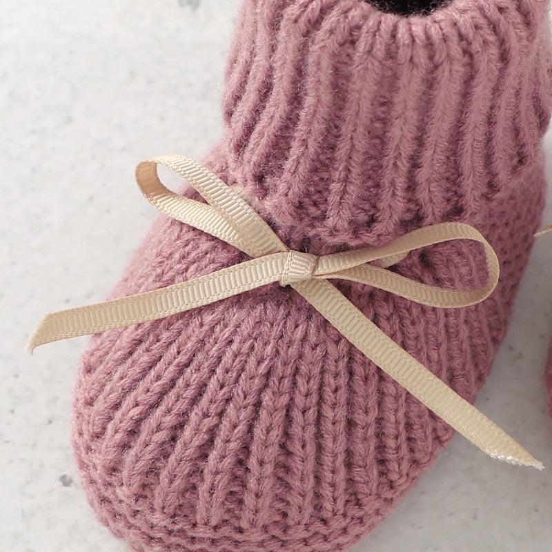 Baby Knitted Shoes & Mittens - Belle Baby