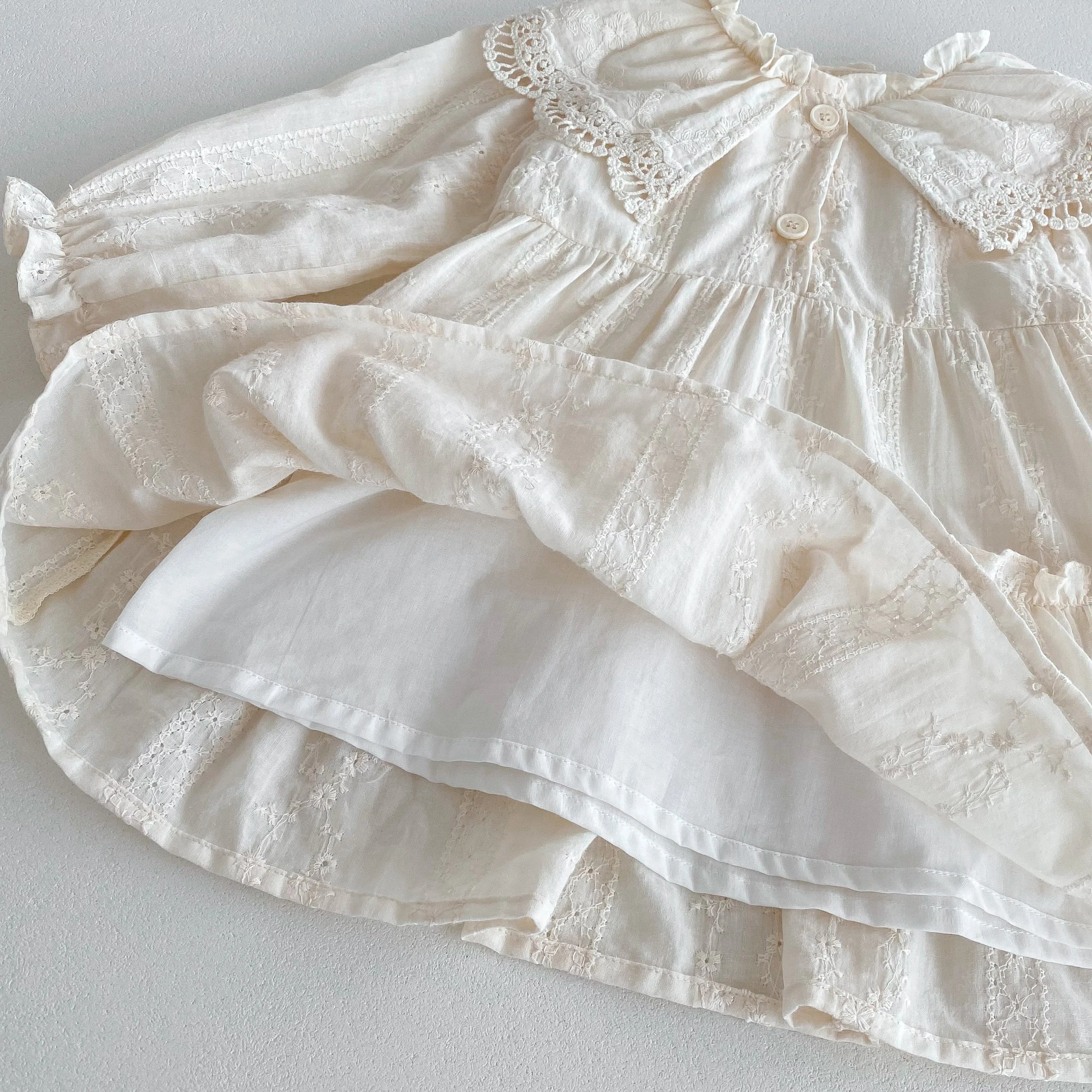 Pretty Lace Collar Dress