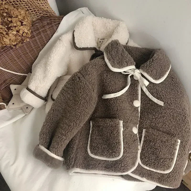 Pretty Lined Collar Fleece Coat